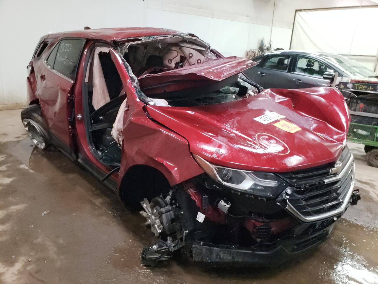 CHEVROLET EQUINOX LT 2020 with VIN 2GNAXJEV8L6275919 - Photo from auction