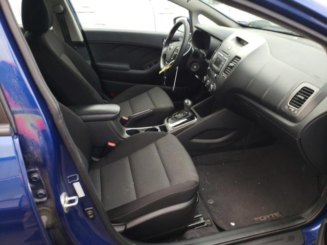 Photo 5 from auction – 2017 KIA FORTE LX with VIN 3KPFK4A73HE010385