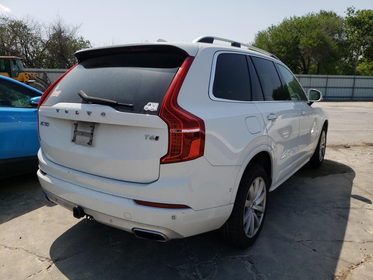 Photo 4 from auction – 2016 VOLVO XC90 T6 with VIN YV4A22PKXG1066820