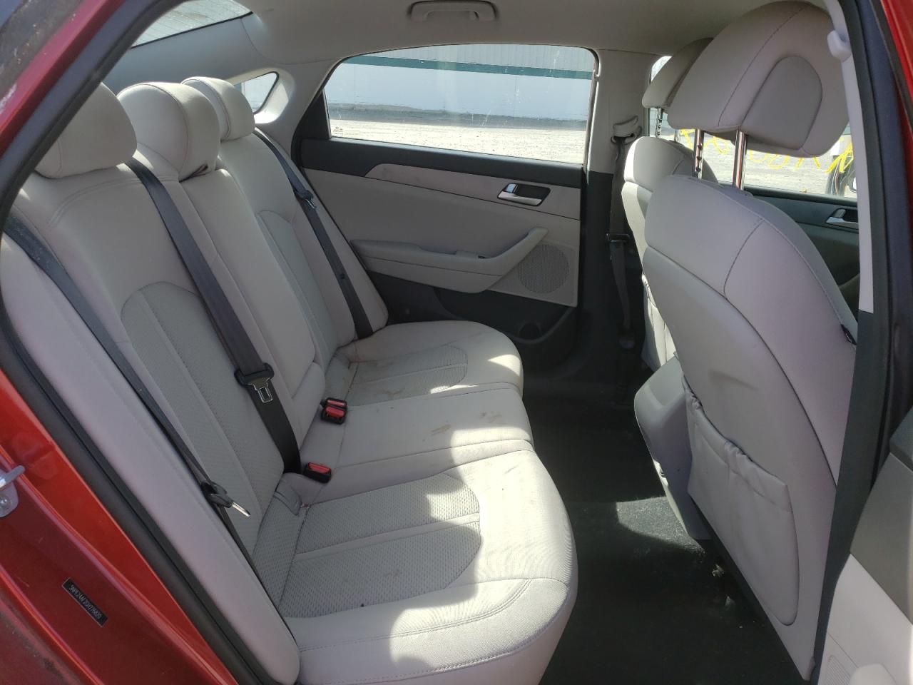 Photo 6 from auction – 2016 HYUNDAI SONATA SE with VIN 5NPE24AF2GH276820