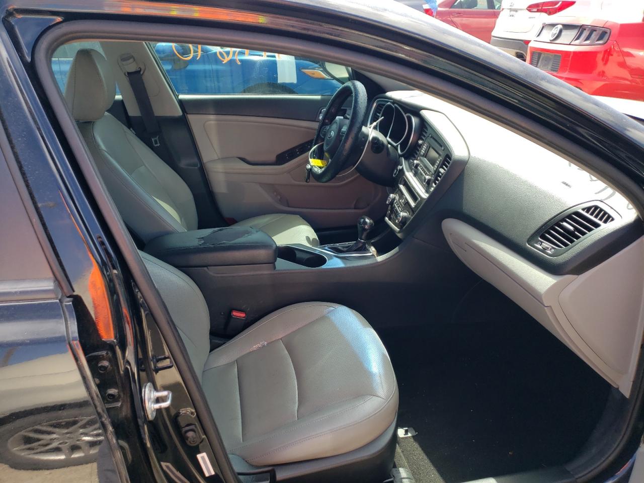 Photo 5 from auction – 2015 KIA OPTIMA EX with VIN 5XXGN4A73FG408261