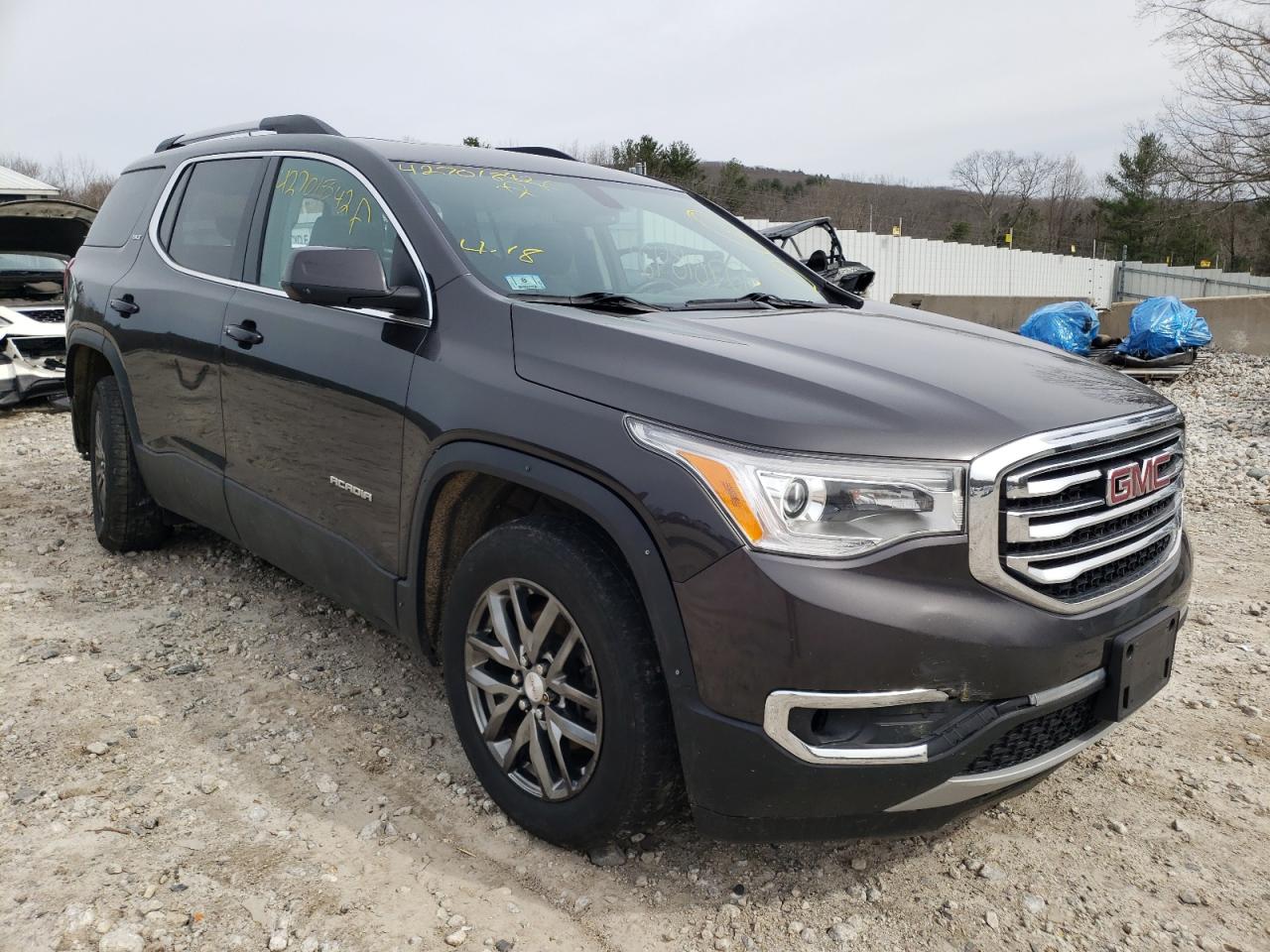 GMC ACADIA SLT 2017 with VIN 1GKKNULS4HZ298174 - Photo from auction
