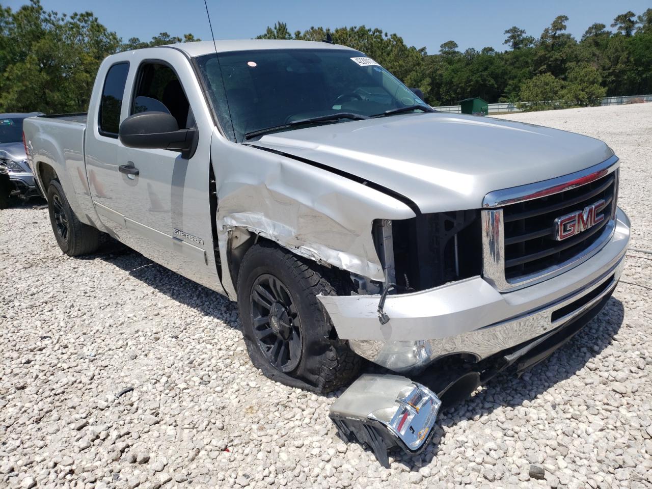 GMC SIERRA C15 2011 with VIN 1GTR1VEA3BZ416416 - Photo from auction
