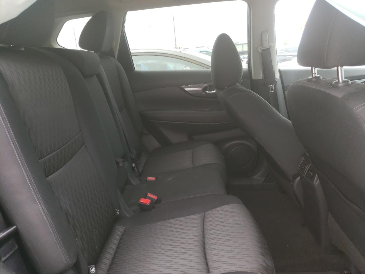 Photo 6 from auction – 2018 NISSAN ROGUE S with VIN KNMAT2MV6JP537879