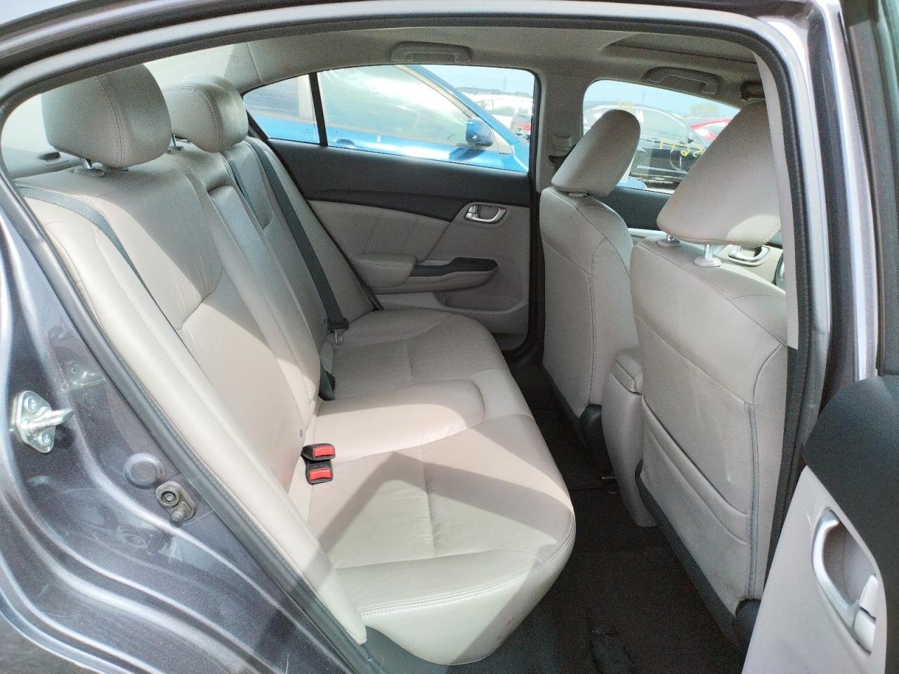 Photo 6 from auction – 2014 HONDA CIVIC EXL with VIN 19XFB2F97EE240487