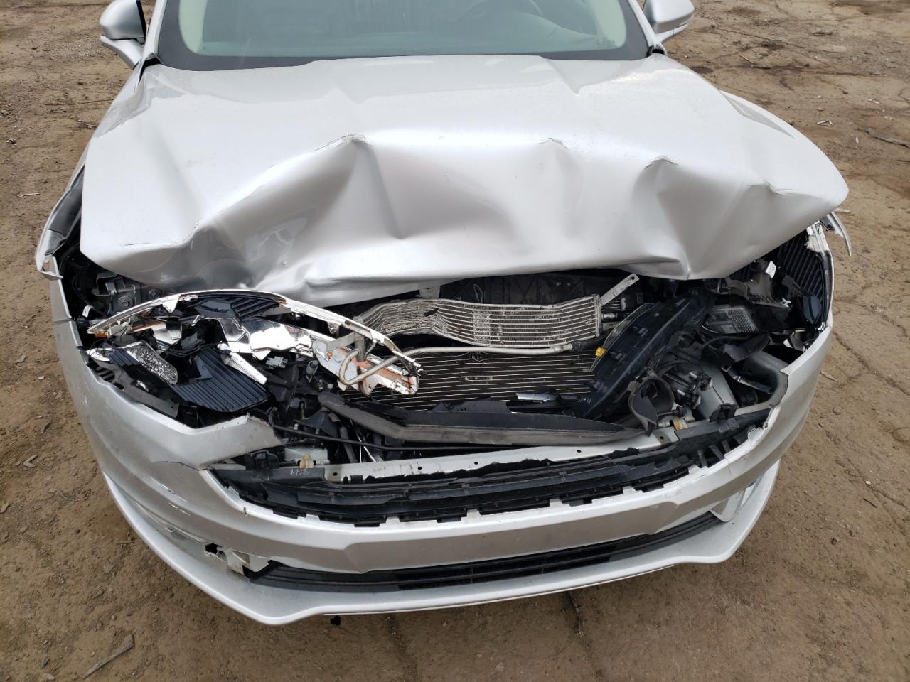 Photo 7 from auction – 2017 FORD FUSION SE with VIN 3FA6P0H99HR348972