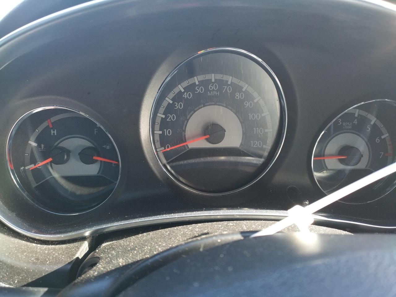 Photo 8 from auction – 2013 CHRYSLER 200 TOURIN with VIN 1C3CCBBB8DN632899