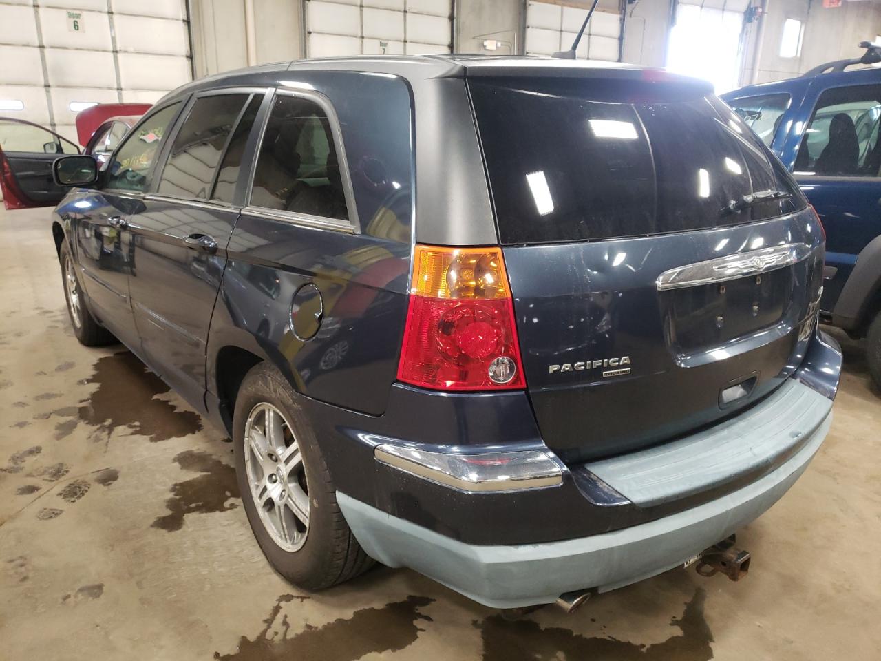 Photo 3 from auction – 2007 CHRYSLER PACIFICA T with VIN 2A8GF68XX7R350603