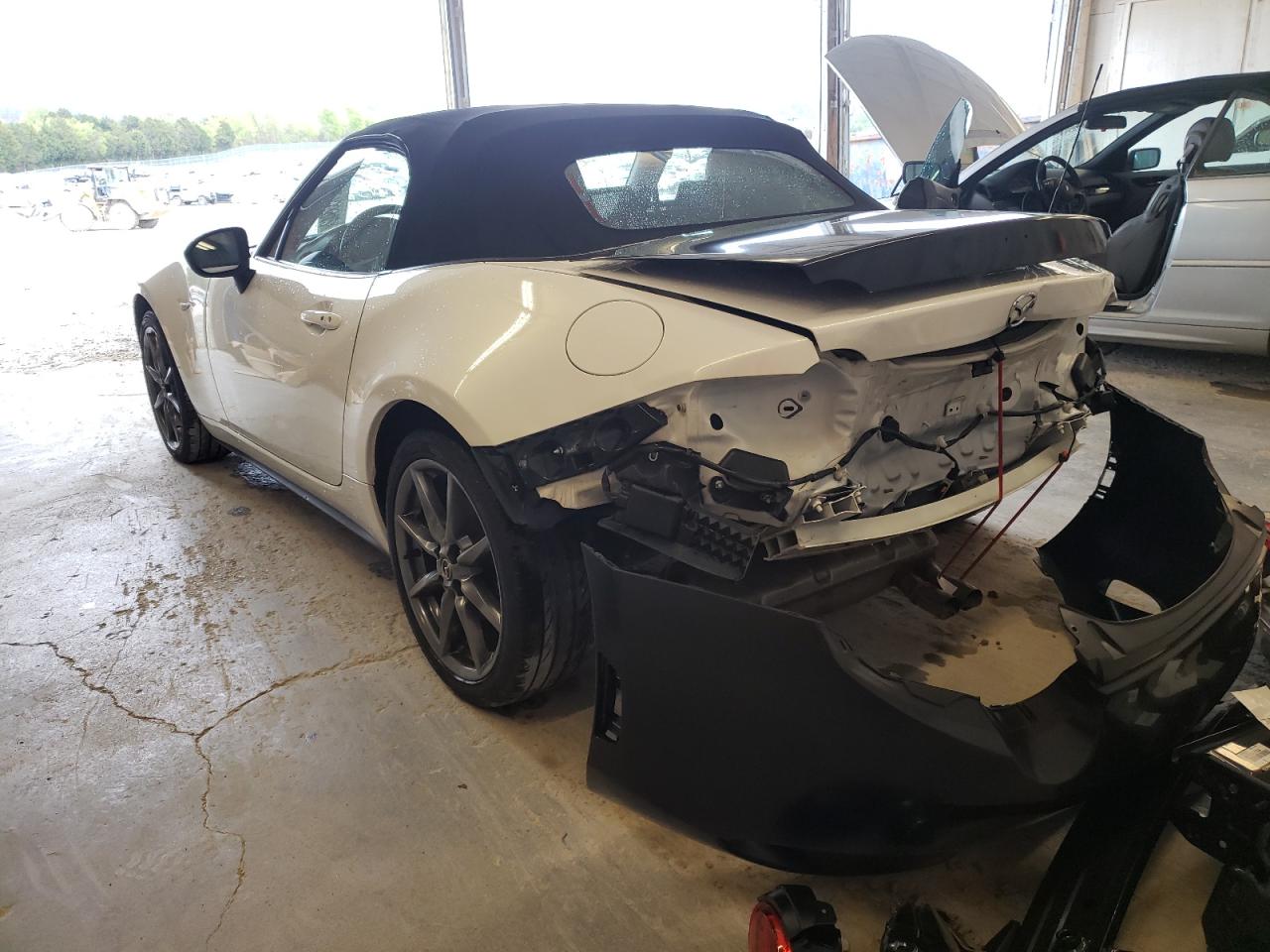 Photo 3 from auction – 2016 MAZDA MX-5 MIATA with VIN JM1NDAD79G0118405