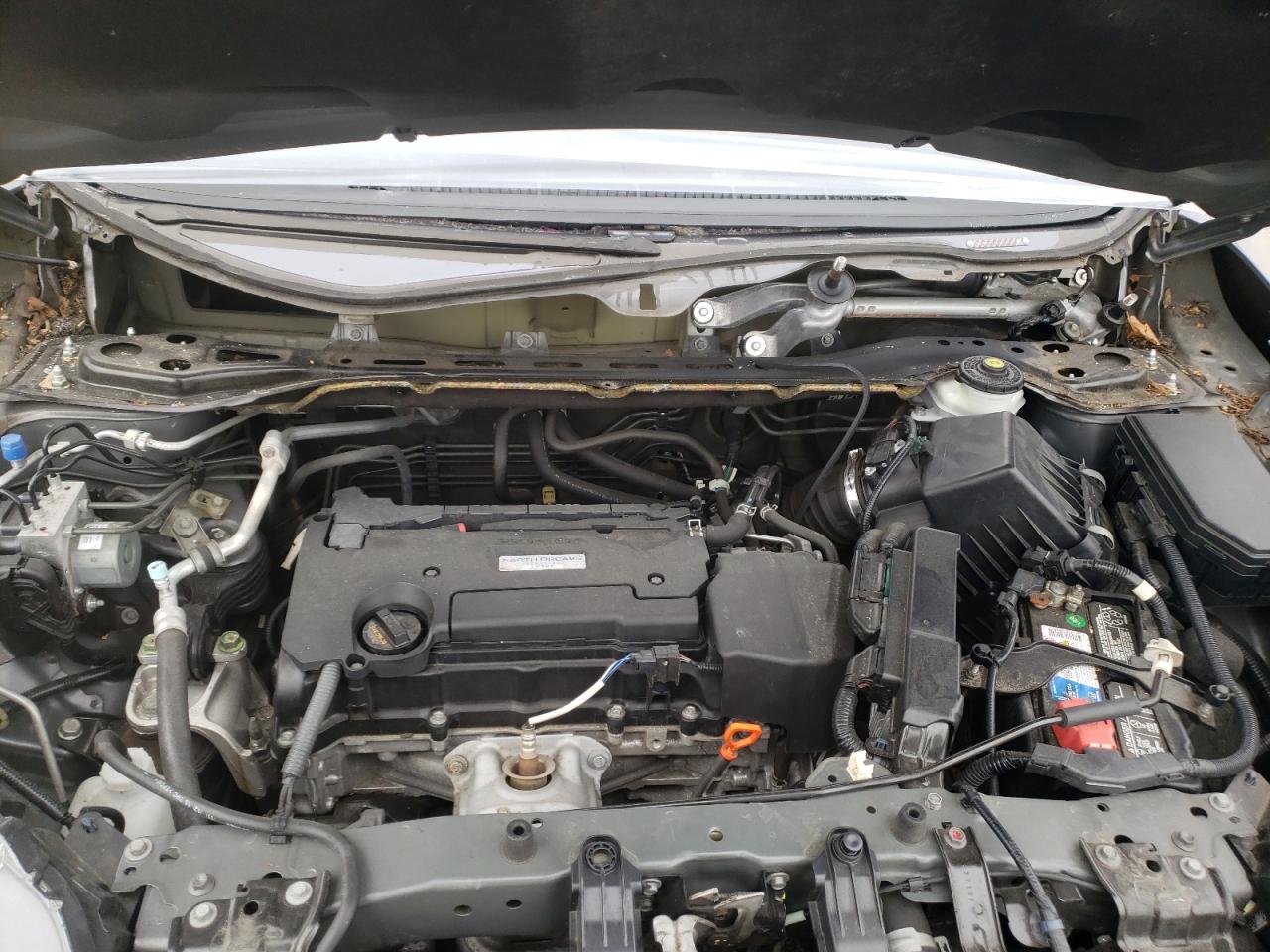 Photo 7 from auction – 2016 HONDA CR-V SE with VIN 2HKRM4H47GH656543
