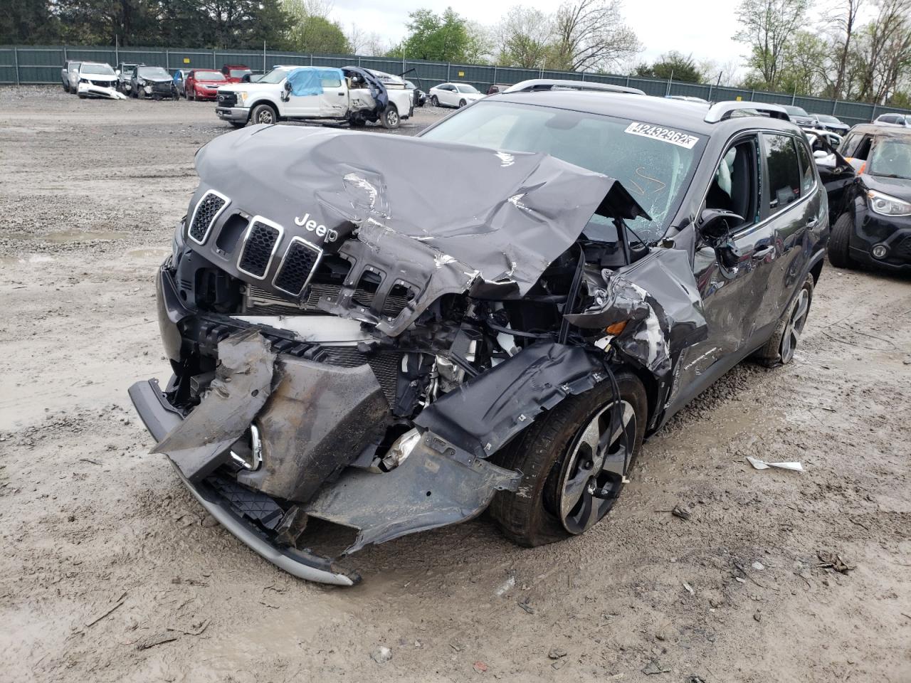 Photo 2 from auction – 2019 JEEP CHEROKEE L with VIN 1C4PJMDN4KD209228