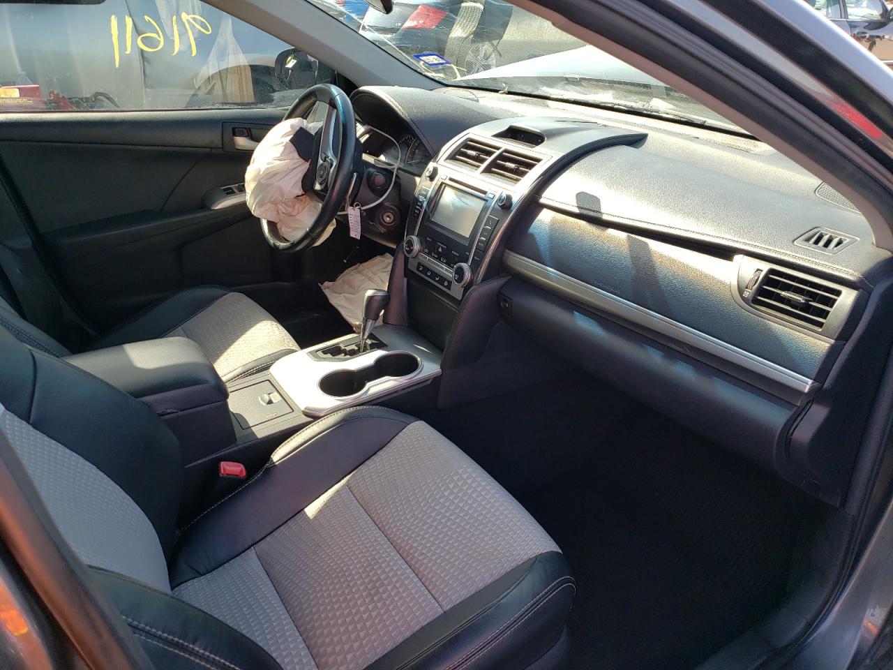 Photo 5 from auction – 2012 TOYOTA CAMRY BASE with VIN 4T1BF1FK9CU592254