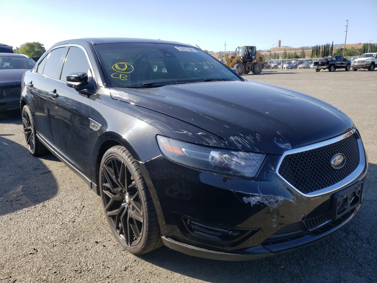 FORD TAURUS SHO 2018 with VIN 1FAHP2KT6JG123608 - Photo from auction