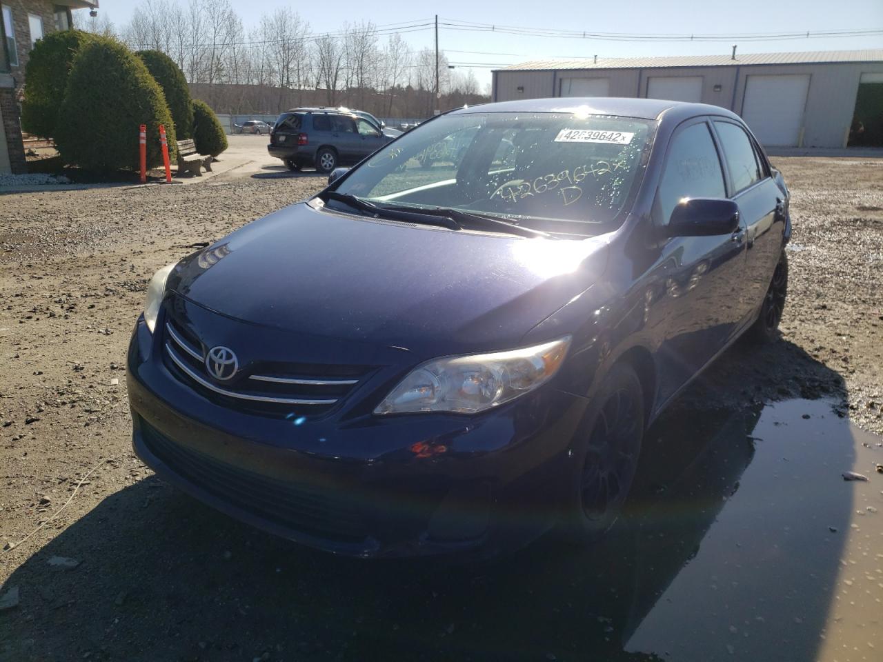 Photo 2 from auction – 2013 TOYOTA COROLLA with VIN 5YFBU4EE7DP074617