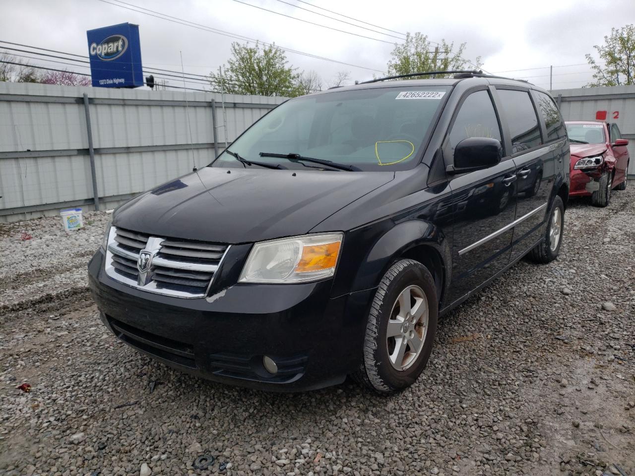 Photo 2 from auction – 2010 DODGE GRAND CARA with VIN 2D4RN5D12AR117825