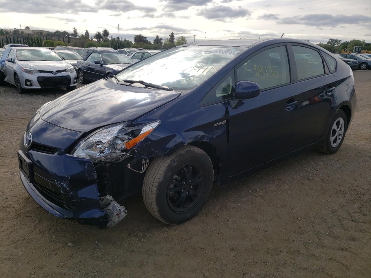 Photo 2 from auction – 2014 TOYOTA PRIUS with VIN JTDKN3DU7E1761103