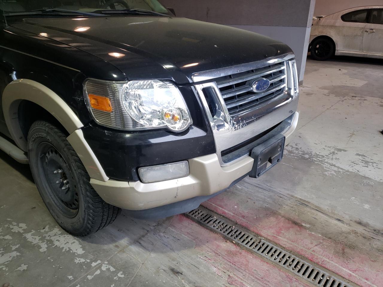 Photo 9 from auction – 2008 FORD EXPLORER E with VIN 1FMEU74E88UA66515