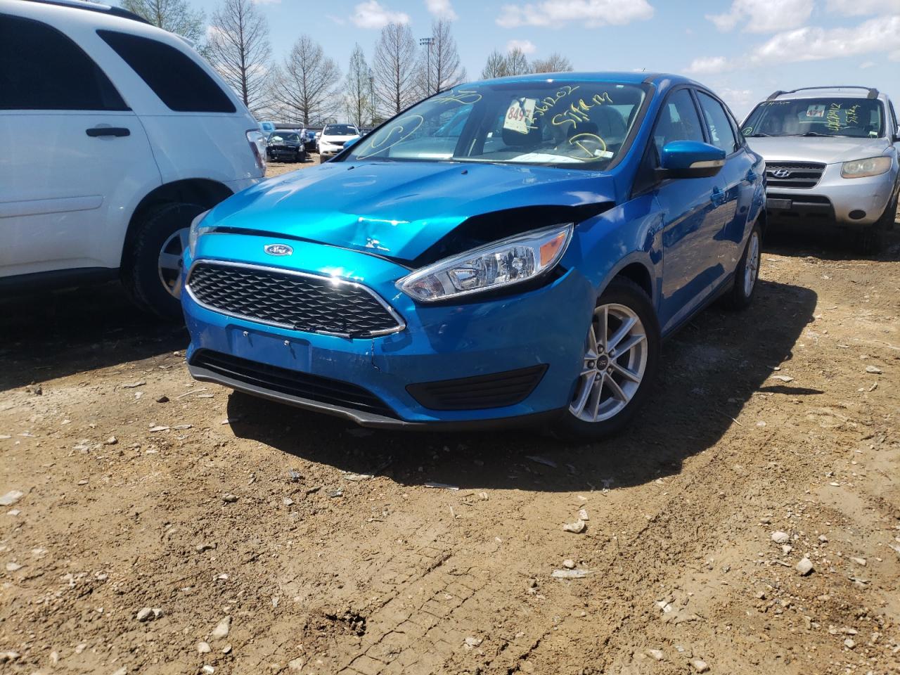 Photo 2 from auction – 2015 FORD FOCUS SE with VIN 1FADP3F29FL340297