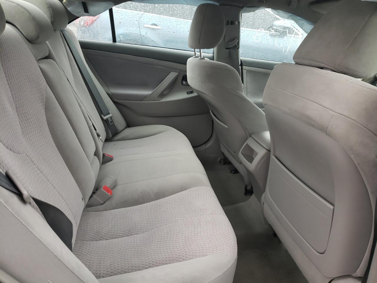Photo 6 from auction – 2011 TOYOTA CAMRY BASE with VIN 4T1BF3EKXBU633454