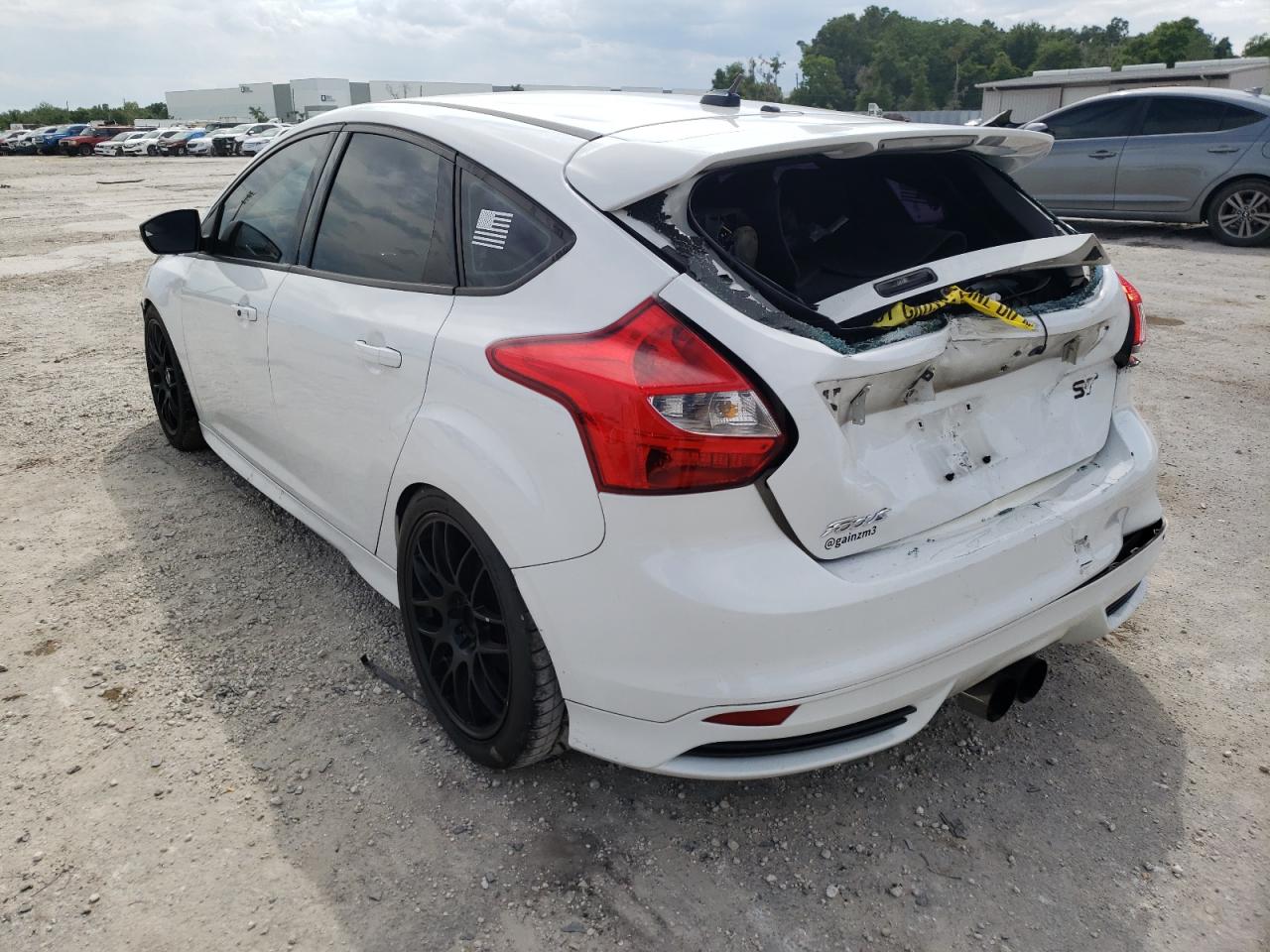 Photo 3 from auction – 2014 FORD FOCUS ST with VIN 1FADP3L99EL182298