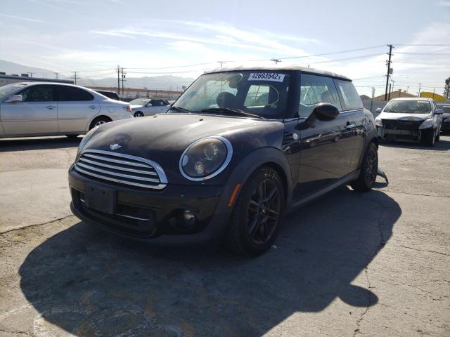 Photo 2 from auction – 2011 MINI COOPER with VIN WMWSU3C55BT096759