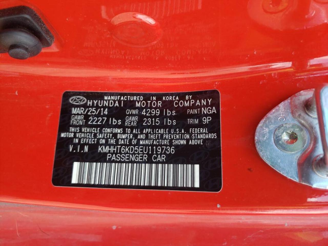 Photo 10 from auction – 2014 HYUNDAI GENESIS CO with VIN KMHHT6KD5EU119736