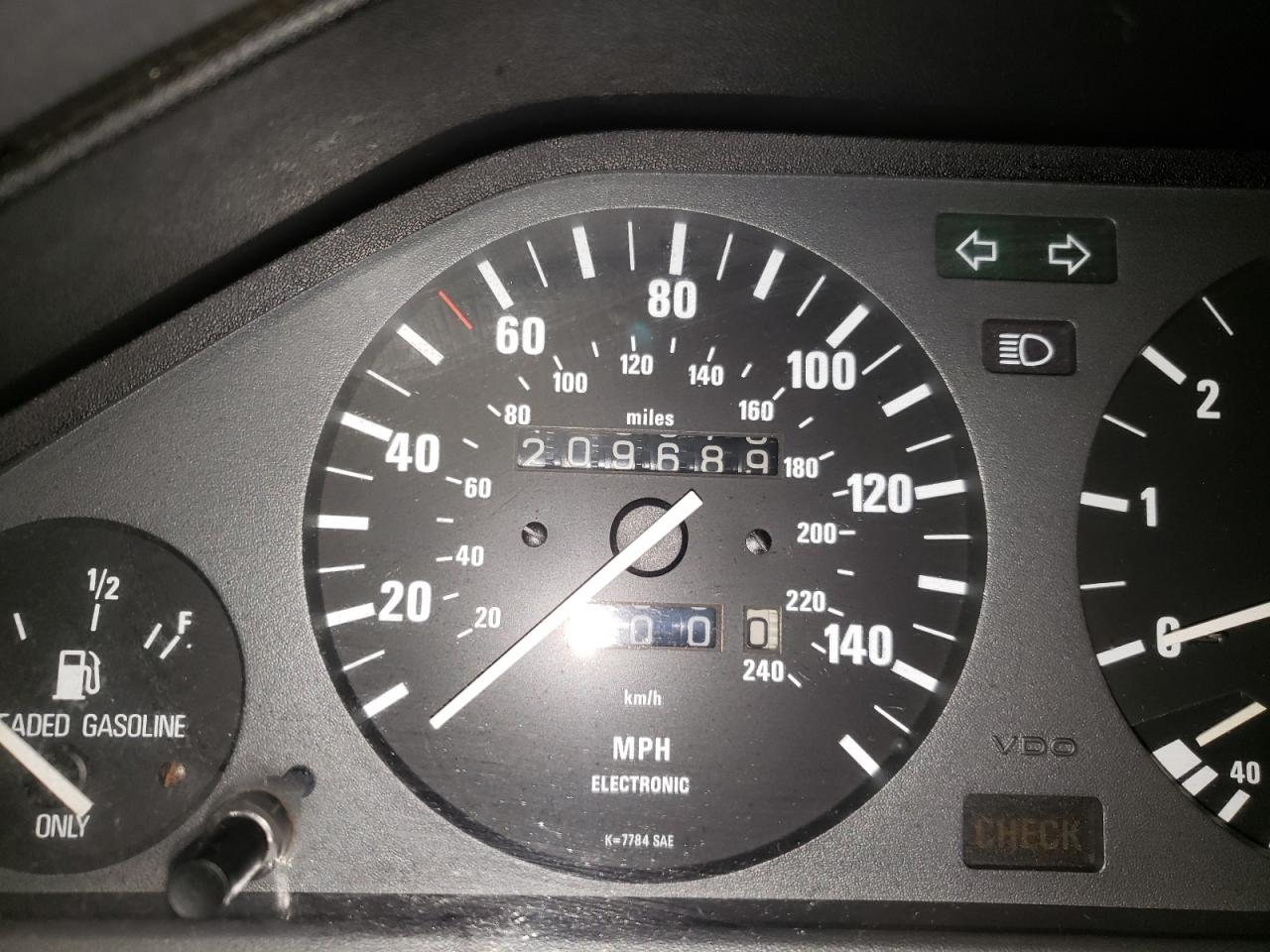 Photo 8 from auction – 1987 BMW 325 I AUTO with VIN WBABB2303H1941004