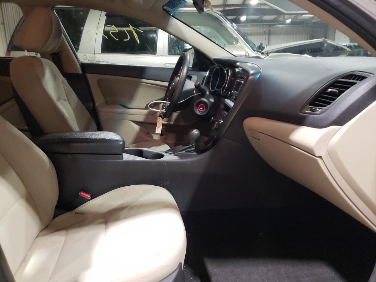 Photo 5 from auction – 2013 KIA OPTIMA LX with VIN 5XXGM4A70DG232379