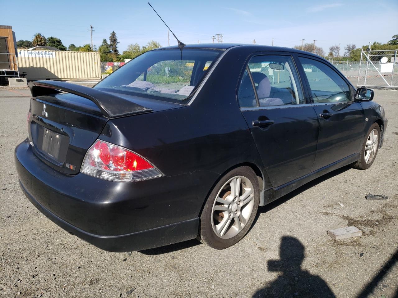 Photo 4 from auction – 2004 MITSUBISHI LANCER RAL with VIN JA3AJ66F74U026883