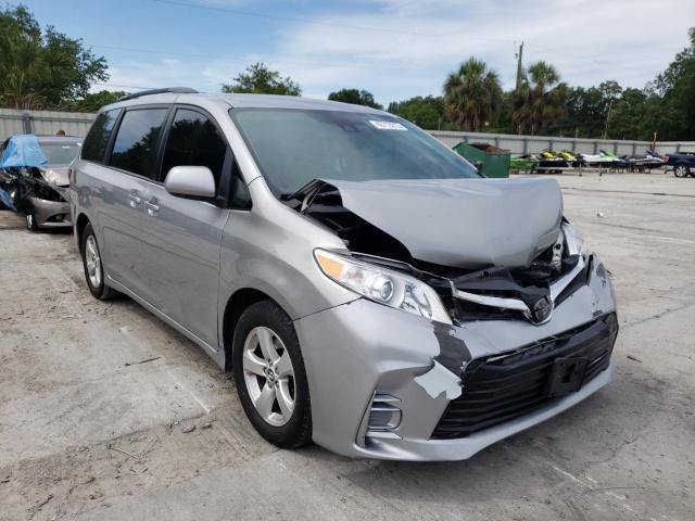 Photo 1 from auction – 2018 TOYOTA SIENNA LE with VIN 5TDKZ3DC9JS905775