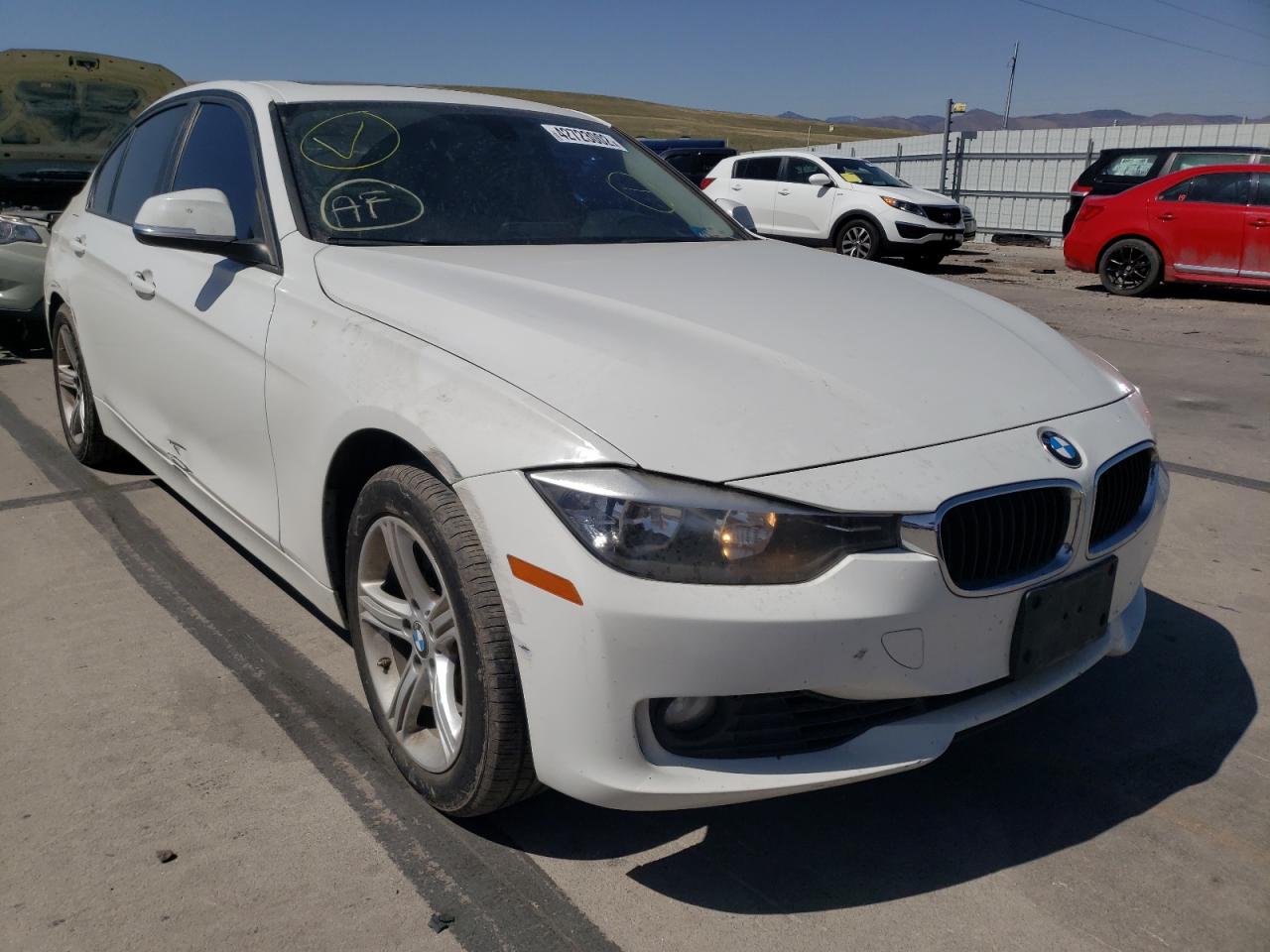 BMW 328 XI 2015 with VIN WBA3B3C58FJ985230 - Photo from auction