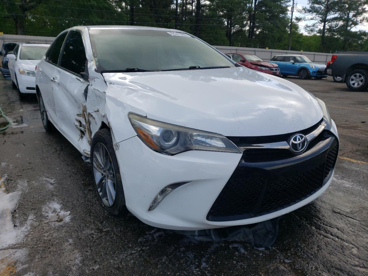 TOYOTA CAMRY LE 2015 with VIN 4T1BF1FK8FU895224 - Photo from auction