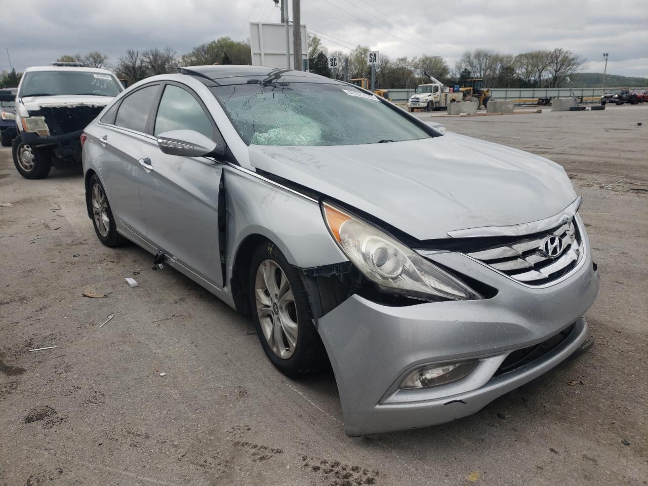 HYUNDAI SONATA SE 2012 with VIN 5NPEC4ACXCH396829 - Photo from auction