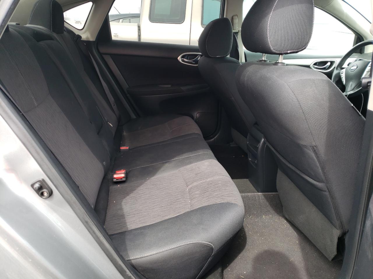 Photo 6 from auction – 2014 NISSAN SENTRA S with VIN 3N1AB7AP6EL642299