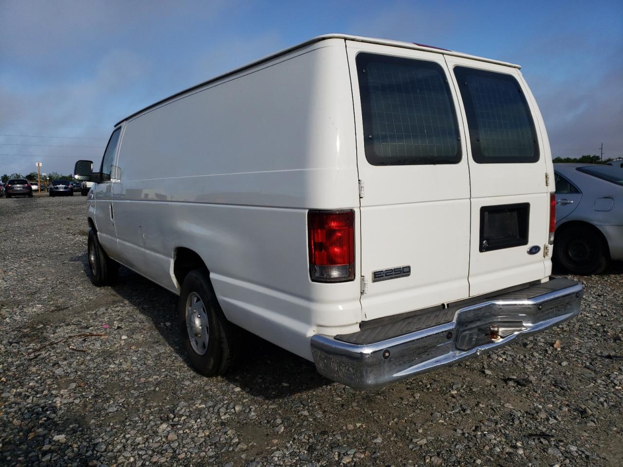 Photo 3 from auction – 2008 FORD ECONOLINE with VIN 1FTNS24LX8DA71338