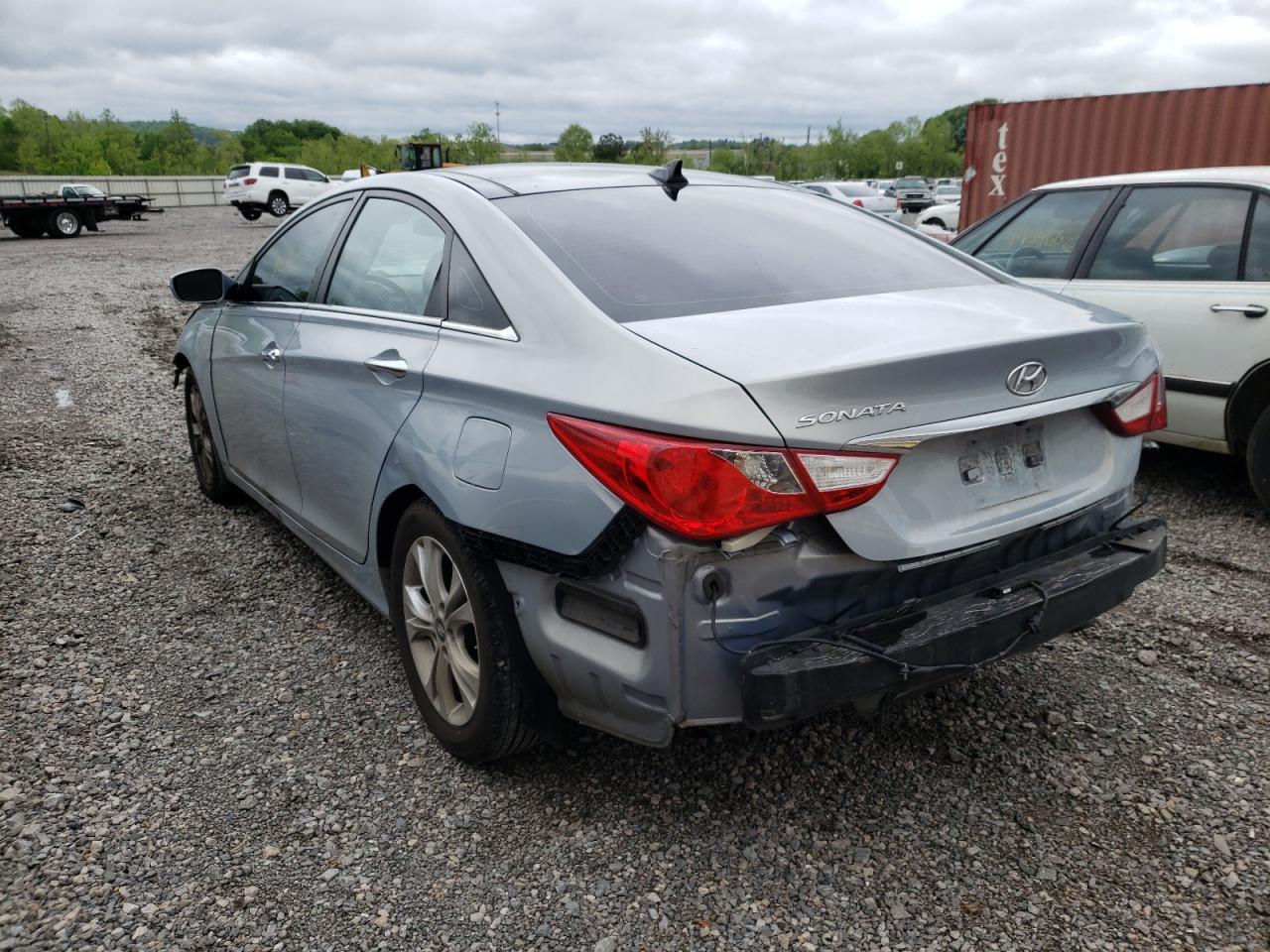 Photo 3 from auction – 2012 HYUNDAI SONATA SE with VIN 5NPEC4AC0CH416621