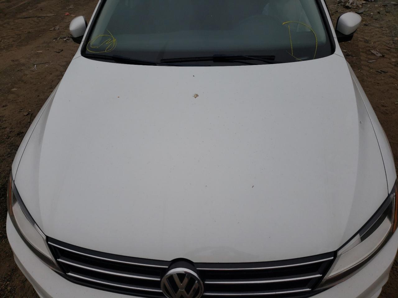 Photo 7 from auction – 2017 VOLKSWAGEN JETTA S with VIN 3VW2B7AJ0HM369921