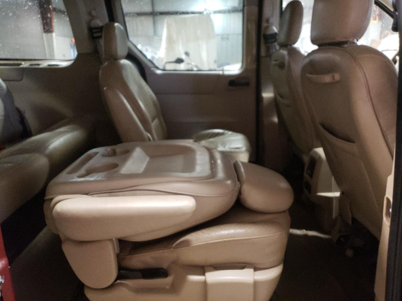 Photo 6 from auction – 2001 FORD WINDSTAR S with VIN 2FMZA53481BA51564