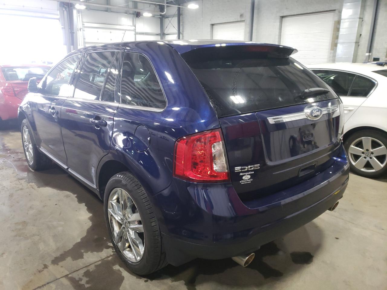 Photo 3 from auction – 2011 FORD EDGE LIMIT with VIN 2FMDK4KC1BBA42975