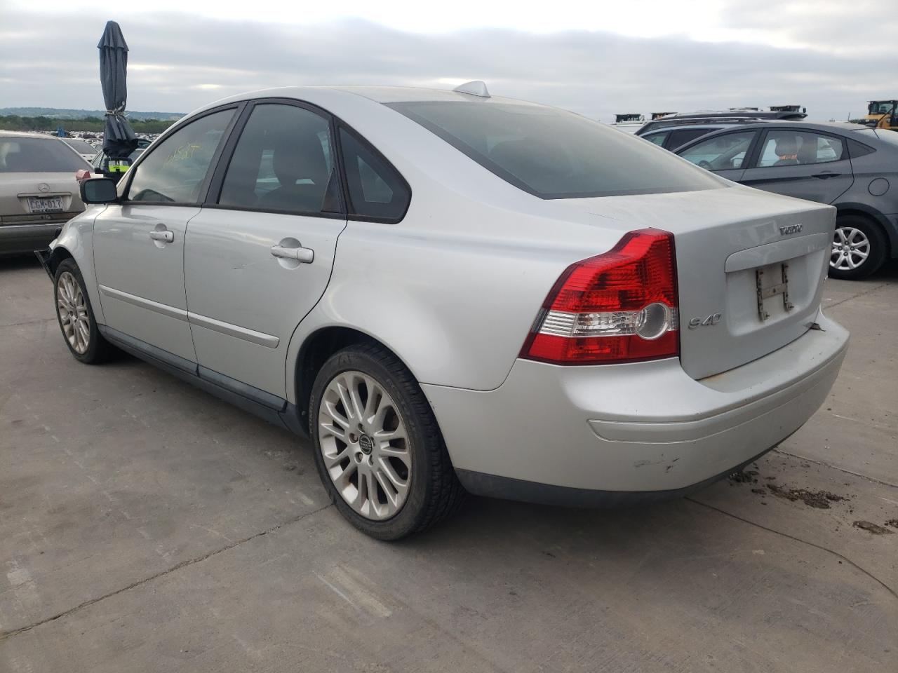 Photo 3 from auction – 2006 VOLVO S40 2.4I with VIN YV1MS390362175429