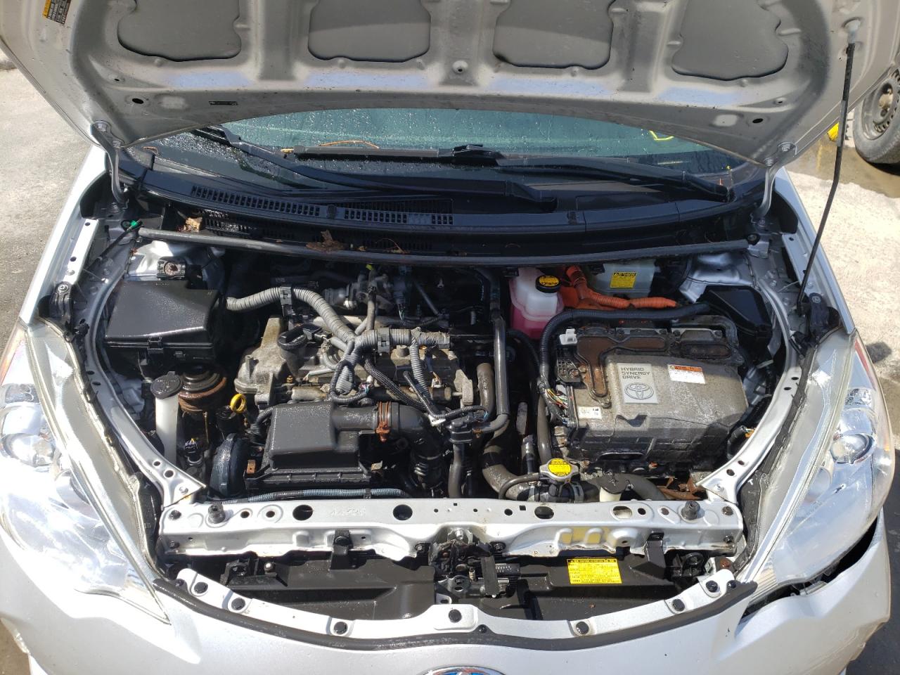 Photo 7 from auction – 2014 TOYOTA PRIUS C with VIN JTDKDTB36E1082338