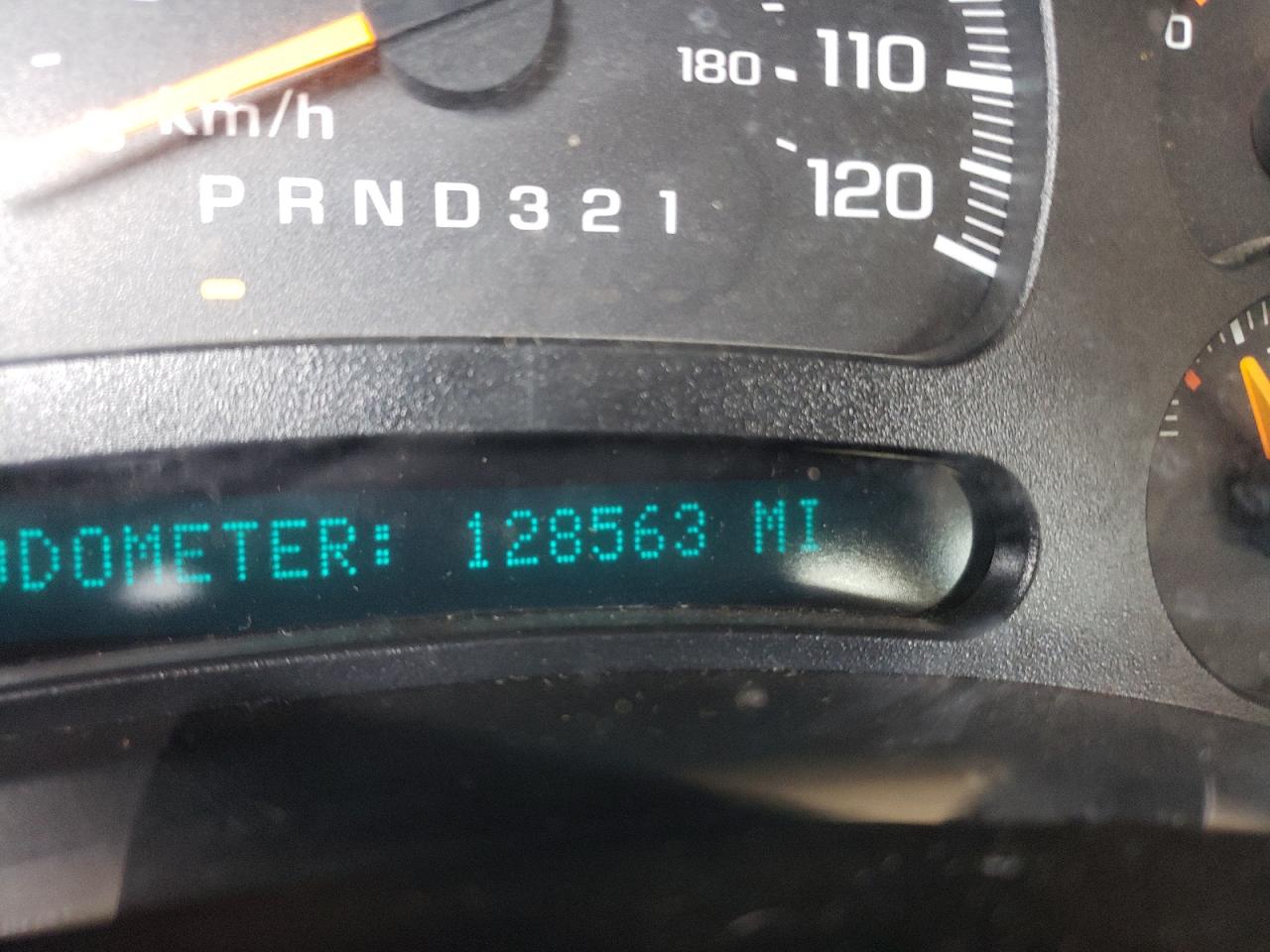Photo 8 from auction – 2007 CHEVROLET SILVERADO with VIN 1GCHK23U77F199742