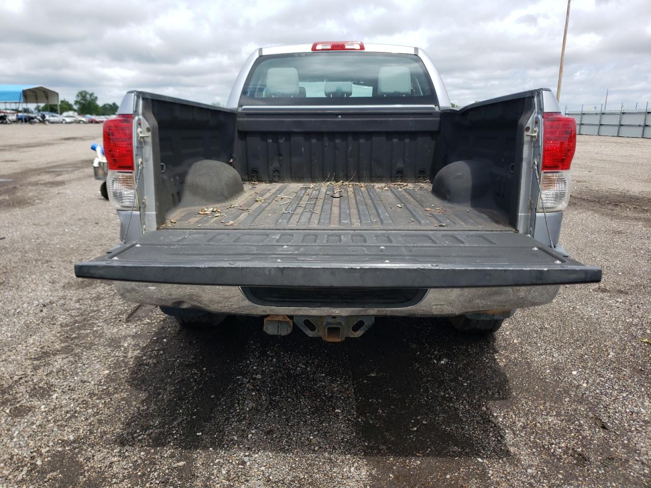 Photo 9 from auction – 2012 TOYOTA TUNDRA DOU with VIN 5TFRM5F10CX048764