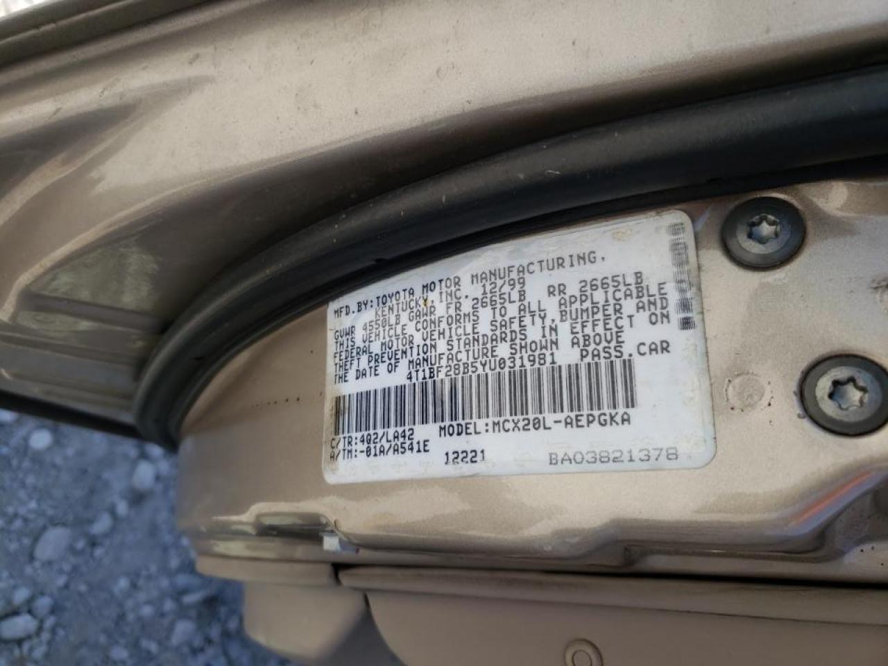 Photo 10 from auction – 2000 TOYOTA AVALON XL with VIN 4T1BF28B5YU031981