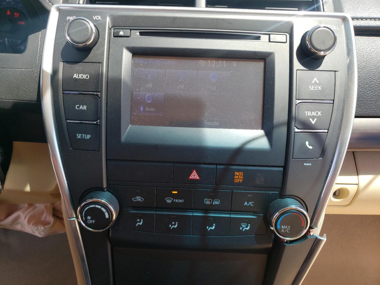 Photo 9 from auction – 2017 TOYOTA CAMRY LE with VIN 4T1BF1FK8HU322648