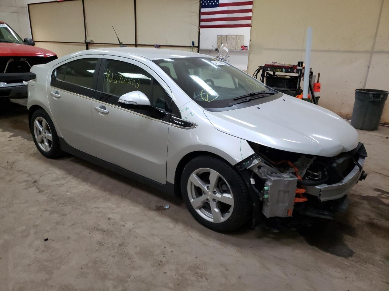 CHEVROLET VOLT 2013 with VIN 1G1RA6E41DU135207 - Photo from auction