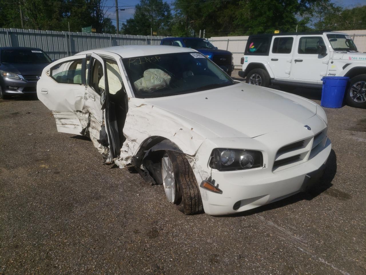 DODGE CHARGER SE 2007 with VIN 2B3LA43R97H698403 - Photo from auction