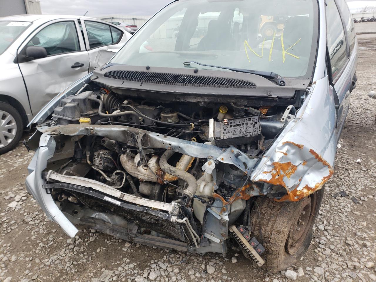 Photo 9 from auction – 2005 DODGE GRAND CARA with VIN 1D4GP24RX5B157533