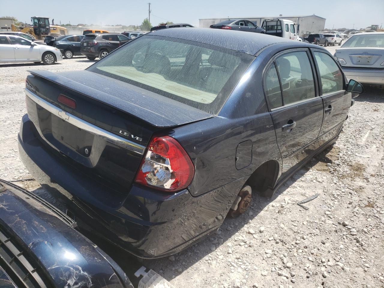 Photo 4 from auction – 2005 CHEVROLET MALIBU LS with VIN 1G1ZT54825F106250