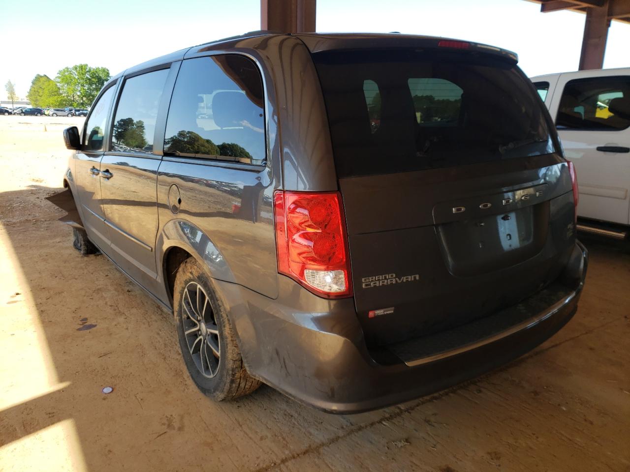 Photo 3 from auction – 2016 DODGE GRAND CARA with VIN 2C4RDGEG3GR339880